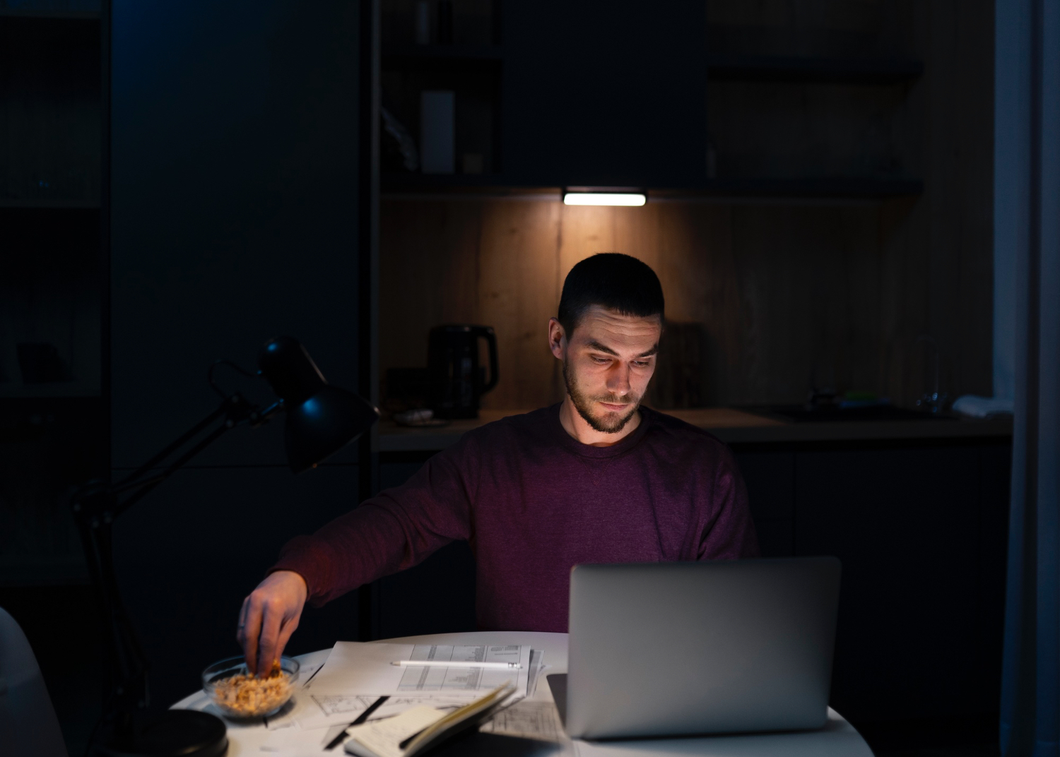 Burnout Frühwarnsignale chronische Erschöpfung Alltag